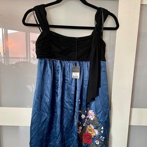 BCBGMAXAZRIA Black & Blue Silk Formal Embroidered Bubble Hem Dress Size 2